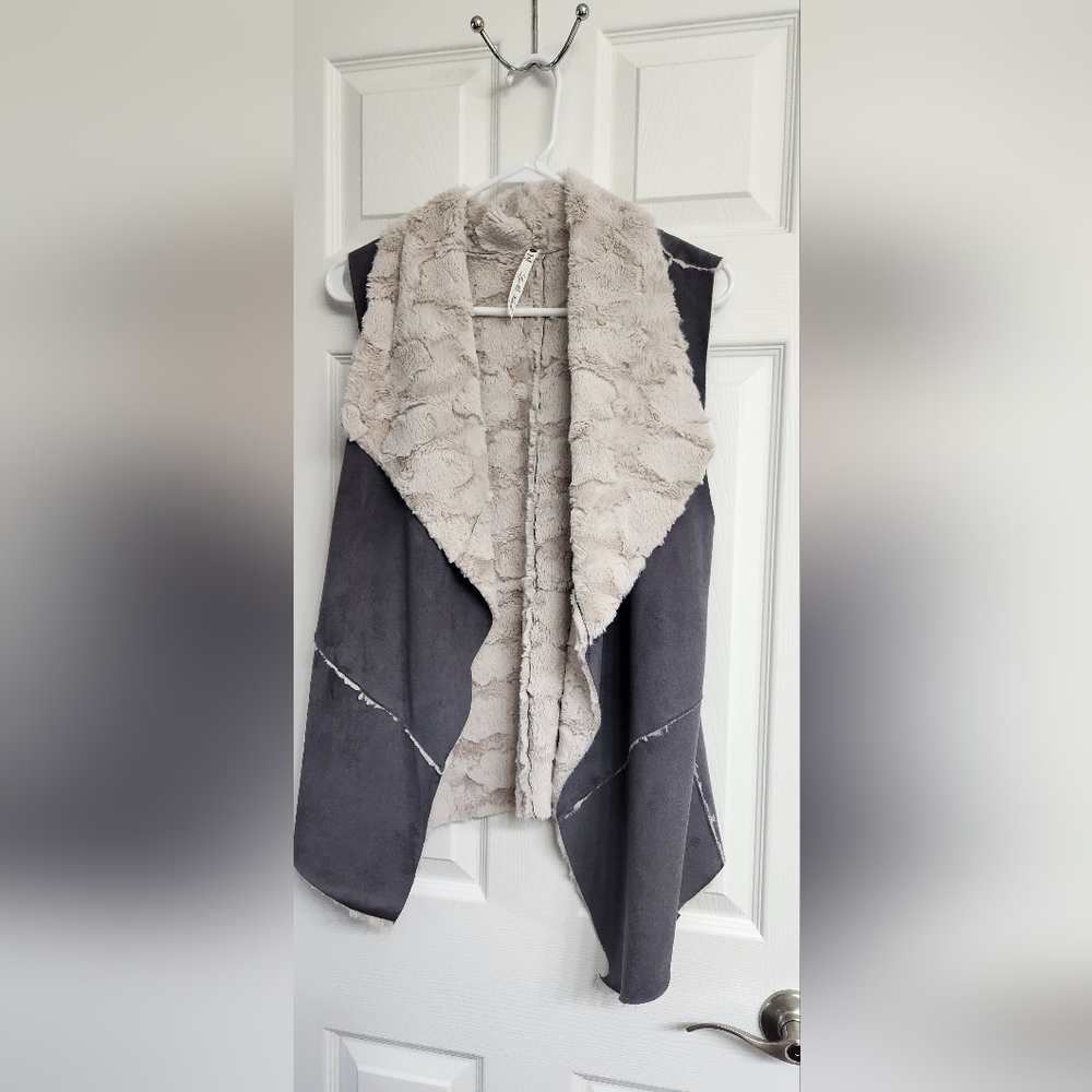 Reversible Gray Faux Fur and Suede Women's Vest